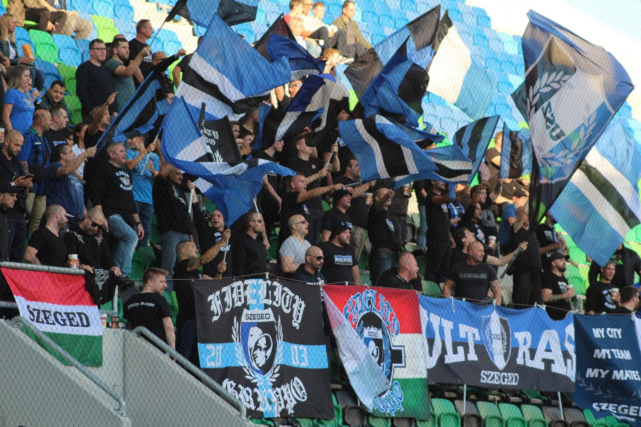 “Zsidóbűnözés, igenis van zsidóbűnözés” – énekelték a szegedi focicsapat ultrái az MTK-stadion előtt
