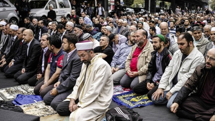 Újabb felmérés igazolja: a németországi muszlimok antiszemitábbak az átlagnál 